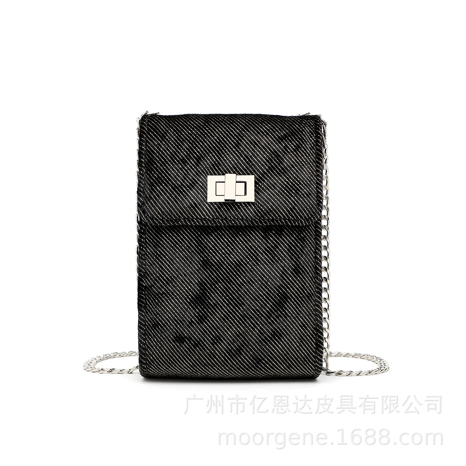 Hot Selling Western Style Stripes Velvet Multi-functional Phone Bag Lock Large Capacity One-Shoulder Mini Shoulder Bag
Hot Selling Western Style Stripes Velvet Multi-functional Phone Bag Lock Large Capacity One-Shoulder Mini Shoulder Bag