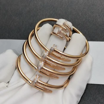 Titanium steel bracelet 16cm Classic original design bangles Men's women's jewelry
Titanium steel bracelet 16cm Classic original design bangles Men's women's jewelry