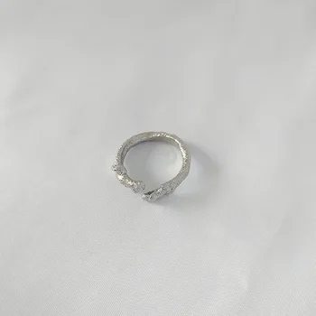 2020 New Rings Open European and American Fashion Trends Dust Texture Rings Women Art Jewelry
2020 New Rings Open European and American Fashion Trends Dust Texture Rings Women Art Jewelry