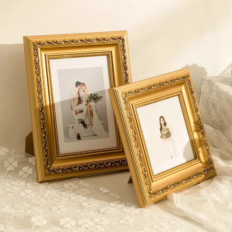 American Retro Solid Wood Wedding Photo Frame Set-Up And Wall-Mounted Family Portrait Picture Frame
American Retro Solid Wood Wedding Photo Frame Set-Up And Wall-Mounted Family Portrait Picture Frame