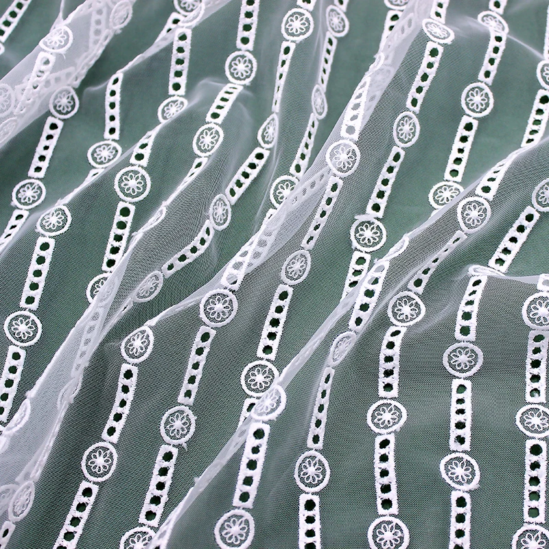Mesh Fabric 1 yard 131cm 51.5" Wide Ivory Gauze Tulle Full Embroidered Lace Cloth Dress Curtain Sewing Material M4F9
Mesh Fabric 1 yard 131cm 51.5" Wide Ivory Gauze Tulle Full Embroidered Lace Cloth Dress Curtain Sewing Material M4F9