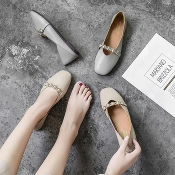 Fashion Leisure Women Slip-On Loafers Spring Autumm Square ToeCasual Flat Single Shoes Solid Buckle Ladies Casual Shoes 
Fashion Leisure Women Slip-On Loafers Spring Autumm Square ToeCasual Flat Single Shoes Solid Buckle Ladies Casual Shoes