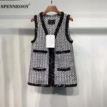 SPENNEOOY Designer Custom Runway Summer Women Sleeveless Tweed Weave Vest Outwear Ladies Elegant Vintage V-Neck Outwear 2020 
SPENNEOOY Designer Custom Runway Summer Women Sleeveless Tweed Weave Vest Outwear Ladies Elegant Vintage V-Neck Outwear 2020