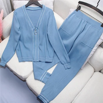 2020 Two Piece Set Women Casual Tracksuit Knitted Coat and Long Pants Suit Autumn V Neck Zipper Up Cardigans + Trousers Set A164 
2020 Two Piece Set Women Casual Tracksuit Knitted Coat and Long Pants Suit Autumn V Neck Zipper Up Cardigans + Trousers Set A164