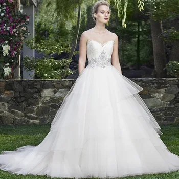 Luxury Pleat Cathedral Train Bridal Ball Gown Vestidos De Novia Custom Made Backless Strapless Wedding Dress 
Luxury Pleat Cathedral Train Bridal Ball Gown Vestidos De Novia Custom Made Backless Strapless Wedding Dress