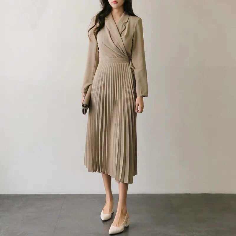 New Women dresslt Loose Solid Slim Collect Waist Posed Long Pleated Dresses Blue Black Color Card Apricot 9783
New Women dresslt Loose Solid Slim Collect Waist Posed Long Pleated Dresses Blue Black Color Card Apricot 9783
