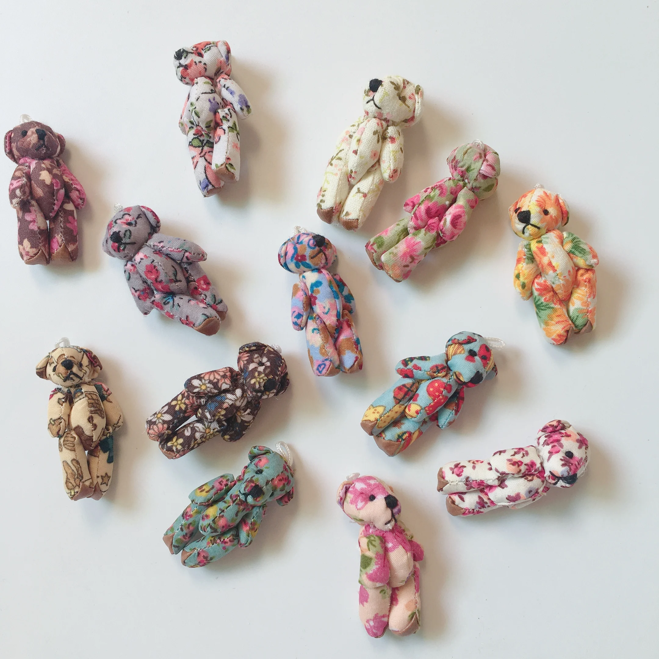 Фото 100 шт./лот 4 см мини-медведь плюшевые медведи игрушки свадебные подарки Детские