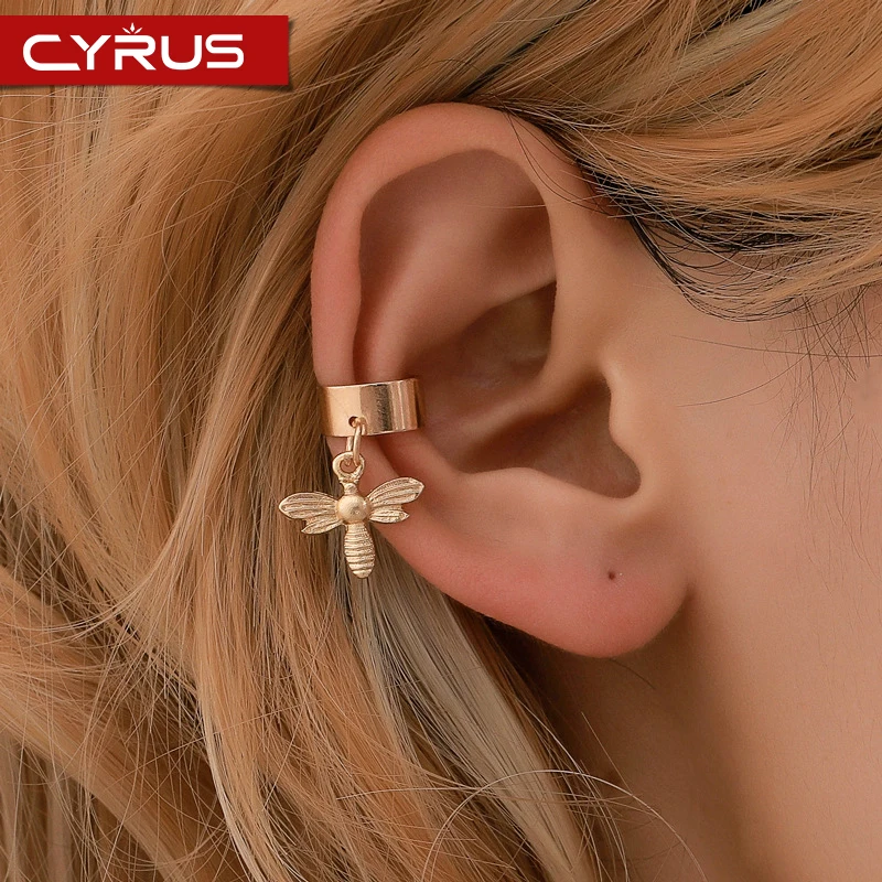 Simple U-shaped Ear Bone Clip for Women Tiny Bee Wide Ear Clip Without Piercing Gold Metal Asymmetrical Oorbellen Mujer Jewelry
Simple U-shaped Ear Bone Clip for Women Tiny Bee Wide Ear Clip Without Piercing Gold Metal Asymmetrical Oorbellen Mujer Jewelry