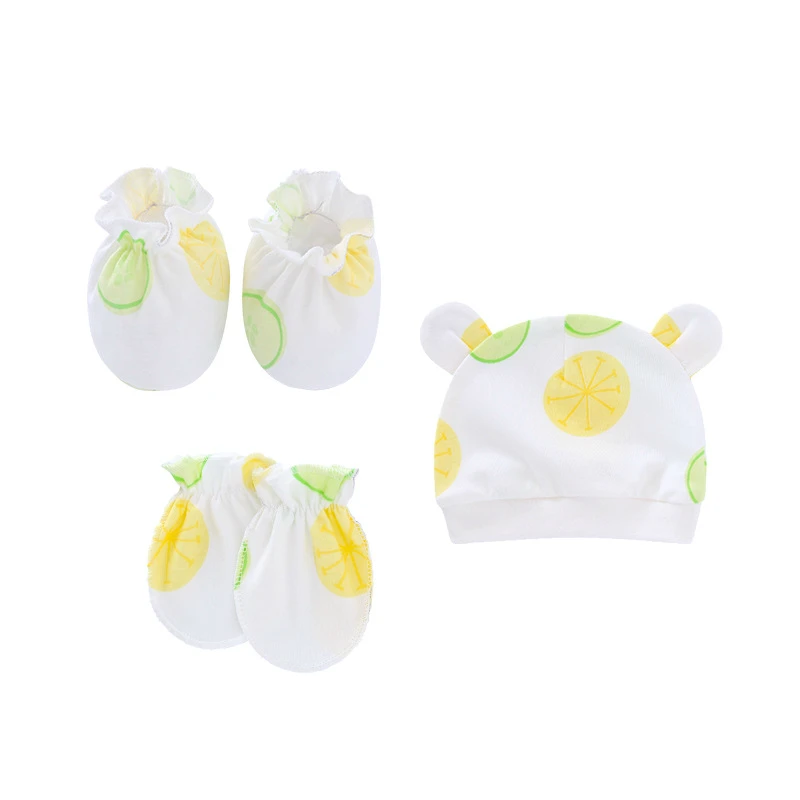 Newborn Hat Hand and Foot Cover Cute Cartoon Cotton Baby Three Piece Suit with Letters Simple Baby Daily Accessories
Newborn Hat Hand and Foot Cover Cute Cartoon Cotton Baby Three Piece Suit with Letters Simple Baby Daily Accessories