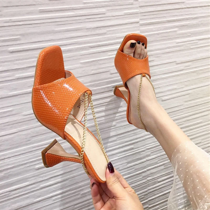 Women Sandals Gladiator Summer New Cup Heel Fashion Design Metal Chains Back Strap High Heels Party Slippers Dress Shoes
Women Sandals Gladiator Summer New Cup Heel Fashion Design Metal Chains Back Strap High Heels Party Slippers Dress Shoes
