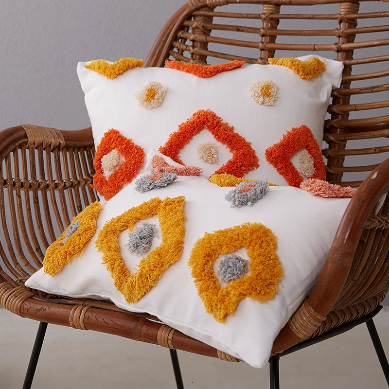 Morocco sand-blown head of the bed cushion cover square pillow three-dimensional towel embroidered does not contain
Morocco sand-blown head of the bed cushion cover square pillow three-dimensional towel embroidered does not contain