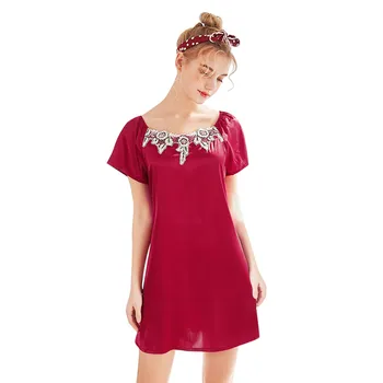 Night Dress xl size Women Sexy Sleepshirt Satin Nightdress Lace Sleepwear 2 color short sleeve daily wear Sleepwear new freeship
Night Dress xl size Women Sexy Sleepshirt Satin Nightdress Lace Sleepwear 2 color short sleeve daily wear Sleepwear new freeship