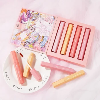 4pcs Lip Gloss Set Matte Velvet Long-lasting Waterproof Non-stick Cup Easy To Color Liquid Lipstick Kit
4pcs Lip Gloss Set Matte Velvet Long-lasting Waterproof Non-stick Cup Easy To Color Liquid Lipstick Kit