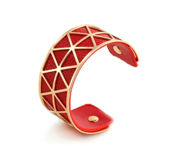 Gold Red Color Irregular Pattern Leather Bracelet Womens Bangle Bracelet Wide Hollow Cuff Bangles Fashion Jewelry Gift 
Gold Red Color Irregular Pattern Leather Bracelet Womens Bangle Bracelet Wide Hollow Cuff Bangles Fashion Jewelry Gift