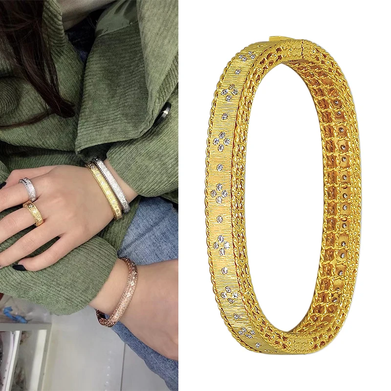 Office/Career Cuff Bangles Stone Crystal for Women Couple Gold Color Charm Bracelets Indian Dubai Jewelry Christmas Gift Female
Office/Career Cuff Bangles Stone Crystal for Women Couple Gold Color Charm Bracelets Indian Dubai Jewelry Christmas Gift Female