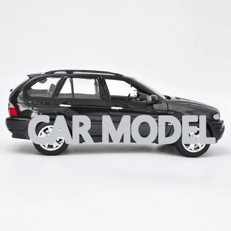 1:18 scale Alloy Toy Vehicles X5 SUV Car Model Of Children's Toy Cars Original Authorized Authentic Kids Toys
1:18 scale Alloy Toy Vehicles X5 SUV Car Model Of Children's Toy Cars Original Authorized Authentic Kids Toys