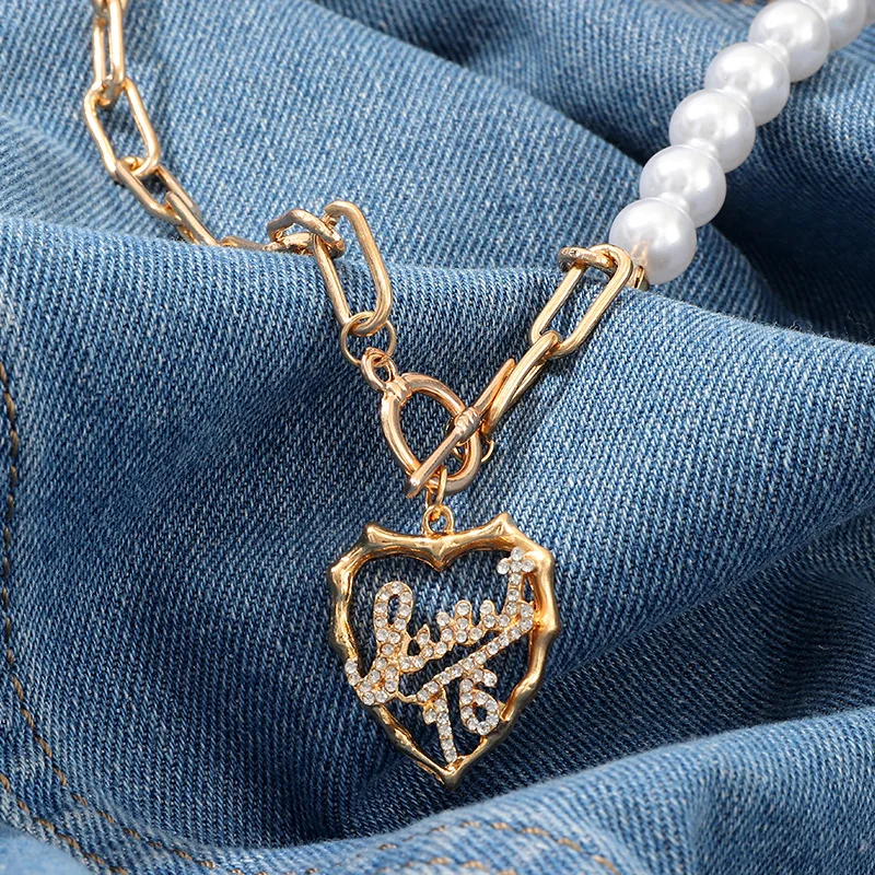 Fashion Popular Gold Color Miami Cuban Pearl Necklace Pendant Charm Rhinestone Iced Out Choker Heart Necklace Hip Hop Jewelry
Fashion Popular Gold Color Miami Cuban Pearl Necklace Pendant Charm Rhinestone Iced Out Choker Heart Necklace Hip Hop Jewelry