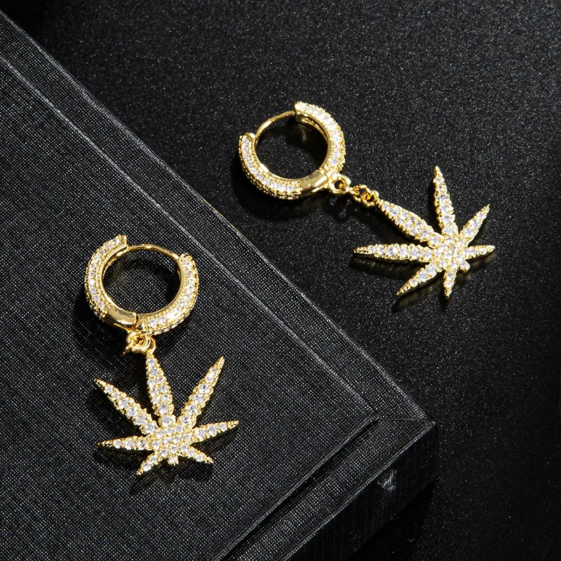Zciti Minimalist Maple Leaf Earrings Ice Cubic Zirconia Earrings Hip Hop Fashion Jewelry For Women
Zciti Minimalist Maple Leaf Earrings Ice Cubic Zirconia Earrings Hip Hop Fashion Jewelry For Women