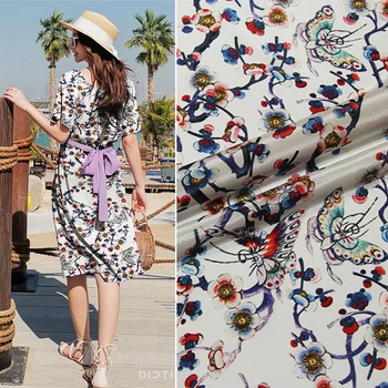 138 * 50cm Summer New Silk Painted Thin Crepe -De-Chine Dress Shirt T-shirt Printing and Dyeing Silk Flower Fabric
138 * 50cm Summer New Silk Painted Thin Crepe -De-Chine Dress Shirt T-shirt Printing and Dyeing Silk Flower Fabric