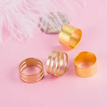 2pcs Vintage Metal Finger Protector Antique Copper Ring Closure Handworking Needle Thimble Needles Craft DIY Accessories
2pcs Vintage Metal Finger Protector Antique Copper Ring Closure Handworking Needle Thimble Needles Craft DIY Accessories