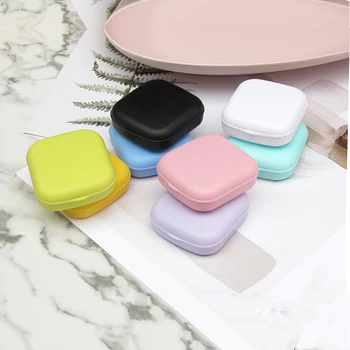 1PCS Women Girl Pocket Portable Mini Contact Lens Case Student Boy Man Colored Contacts Container Box With Mirror Tweezers
1PCS Women Girl Pocket Portable Mini Contact Lens Case Student Boy Man Colored Contacts Container Box With Mirror Tweezers