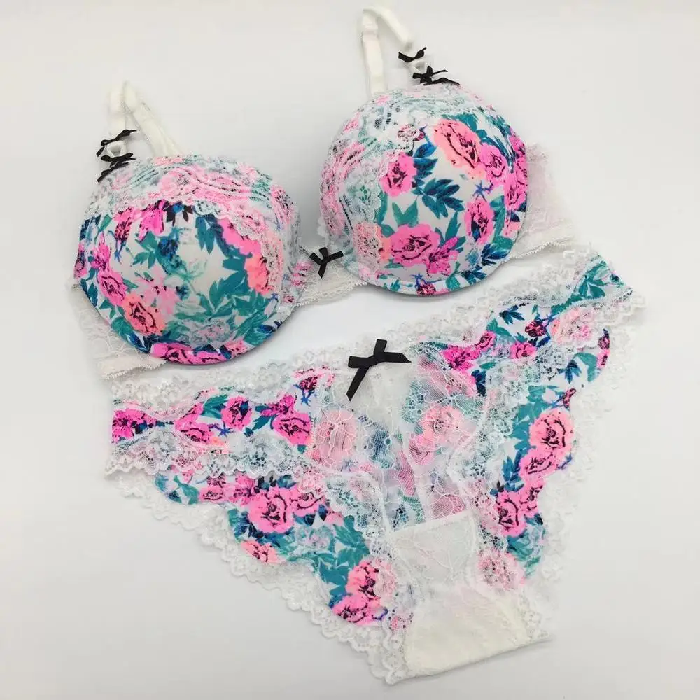 Bra set push up plus size sexy lace printed soft comfortable bra and panty set women big size sexy lingerie underwear sets
Bra set push up plus size sexy lace printed soft comfortable bra and panty set women big size sexy lingerie underwear sets