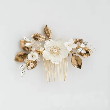 Vintage Gold Leaf Hair Comb Shell Flower Bridal Wedding Hair Accessories 
Vintage Gold Leaf Hair Comb Shell Flower Bridal Wedding Hair Accessories