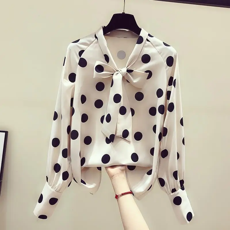 Yeniery New shirt Polka Dot Chiffon shirt women's early spring 2019 long sleeve western style lace up lazy wind loose top UT111
Yeniery New shirt Polka Dot Chiffon shirt women's early spring 2019 long sleeve western style lace up lazy wind loose top UT111