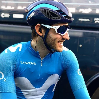 Polarized 3 lens cycling sunglasses UV400 Outdoor riding running racing road bike glasses 2020 MTB bicycle goggles fietsbril men
Polarized 3 lens cycling sunglasses UV400 Outdoor riding running racing road bike glasses 2020 MTB bicycle goggles fietsbril men