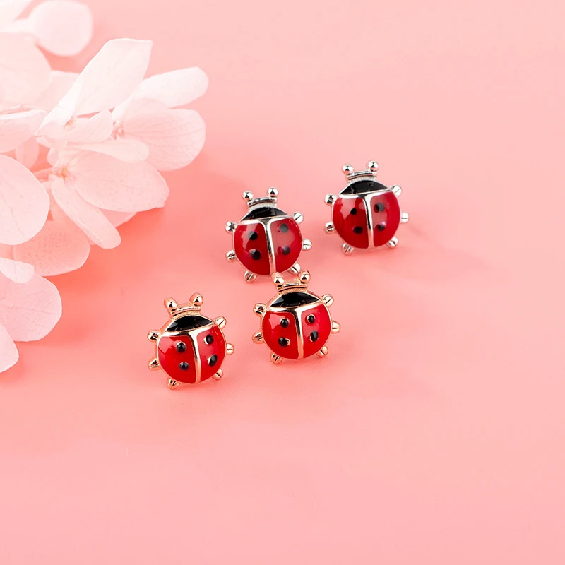 Real 925 Sterling Silver Ladybug Stud Earring Delicate Red Ladybug Earrings Studs for Women Girls Daughter Grangdaughter Sisters
Real 925 Sterling Silver Ladybug Stud Earring Delicate Red Ladybug Earrings Studs for Women Girls Daughter Grangdaughter Sisters