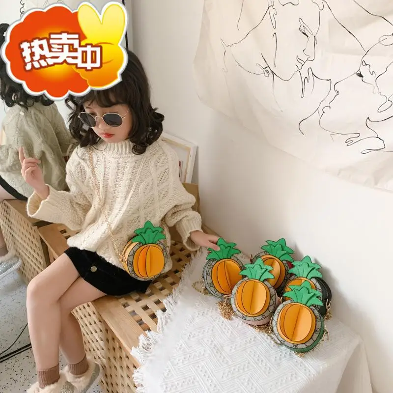New Style Children's Bags Cute Pineapple Modeling Bag Men And Women Children Versatile Crossbody Bag Cool GIRL'S kou hong bao
New Style Children's Bags Cute Pineapple Modeling Bag Men And Women Children Versatile Crossbody Bag Cool GIRL'S kou hong bao