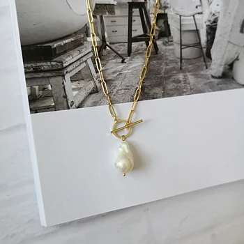 Baroque Natural Freshwater Pearl Necklaces Toggle Clasp Linked Chain Pendant Necklaces for Women French Temperament Necklace 
Baroque Natural Freshwater Pearl Necklaces Toggle Clasp Linked Chain Pendant Necklaces for Women French Temperament Necklace