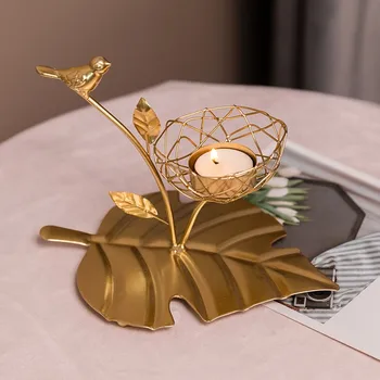 Iron Candlestick Home Decoration Romantic Restaurant Tabletop Display Candle Holder Party Christmas Wedding Ornaments R5253 
Iron Candlestick Home Decoration Romantic Restaurant Tabletop Display Candle Holder Party Christmas Wedding Ornaments R5253