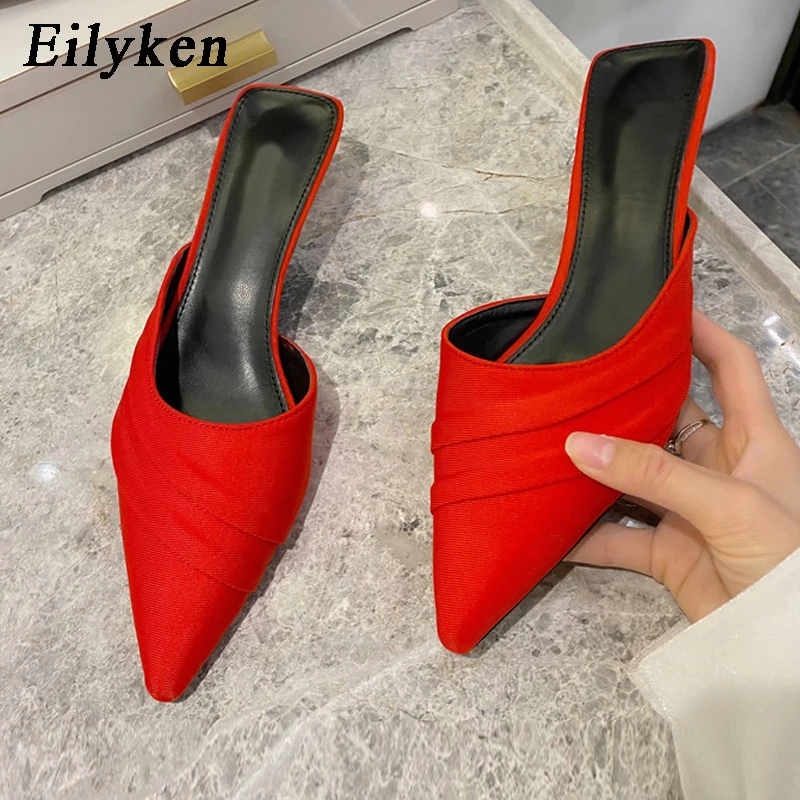 Eilyken Elegant Design Wedding Pointed Toe Mules Pumps 2020 Summer Sexy Shallow Lazy Person Low Heels Slippers Woman Shoes
Eilyken Elegant Design Wedding Pointed Toe Mules Pumps 2020 Summer Sexy Shallow Lazy Person Low Heels Slippers Woman Shoes