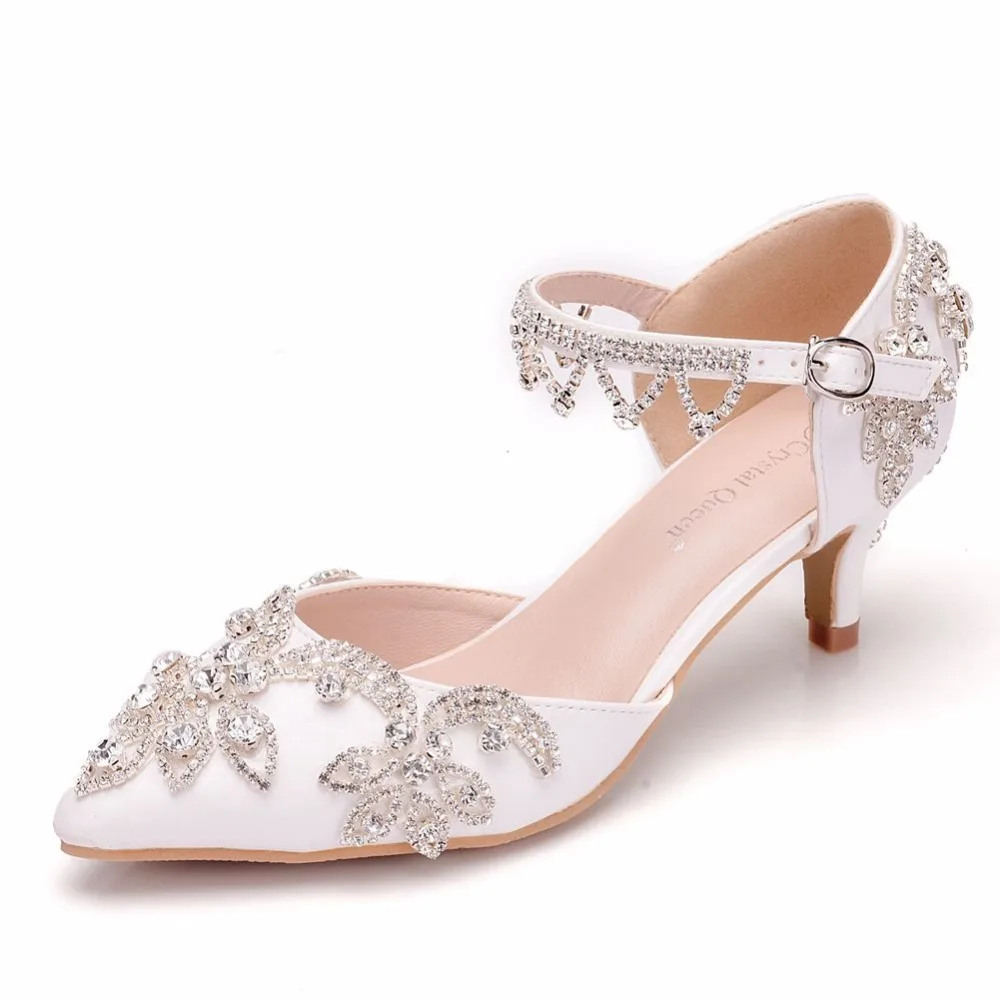 5cm stiletto single shoe simple elegant pointed white high heels rhinestone wedding bridal shoes high-end large size women shoes 
5cm stiletto single shoe simple elegant pointed white high heels rhinestone wedding bridal shoes high-end large size women shoes