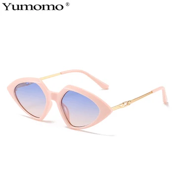 2020 Cat Eye Triangle Sunglasses Women Brand Designer Retro Shades Small Frame Plastic Sun Glasses Female Eyewear UV400
2020 Cat Eye Triangle Sunglasses Women Brand Designer Retro Shades Small Frame Plastic Sun Glasses Female Eyewear UV400