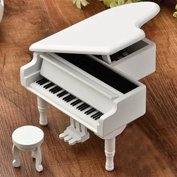 Wooden Simulation Music Box With Good Sound Quality, Exquisite Grand Piano Shaped Music Box, Small Desktop Decorations
Wooden Simulation Music Box With Good Sound Quality, Exquisite Grand Piano Shaped Music Box, Small Desktop Decorations