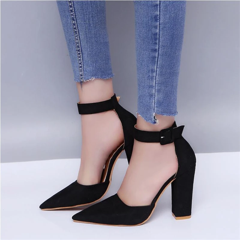 Size 43 Block High Heels Sexy Pumps Women Shoes Pointed Toe Heels Wedding Shoes for Women Heels 2021 Fashion Black Shoes Woman
Size 43 Block High Heels Sexy Pumps Women Shoes Pointed Toe Heels Wedding Shoes for Women Heels 2021 Fashion Black Shoes Woman