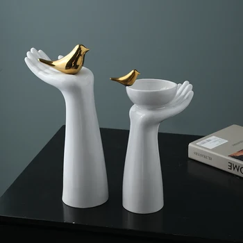 Creative Porcelain Figurine Hand Bird Statue Decoration Home Party Wedding Table Vanity Jewelry Storage Bowl Style Theme
Creative Porcelain Figurine Hand Bird Statue Decoration Home Party Wedding Table Vanity Jewelry Storage Bowl Style Theme
