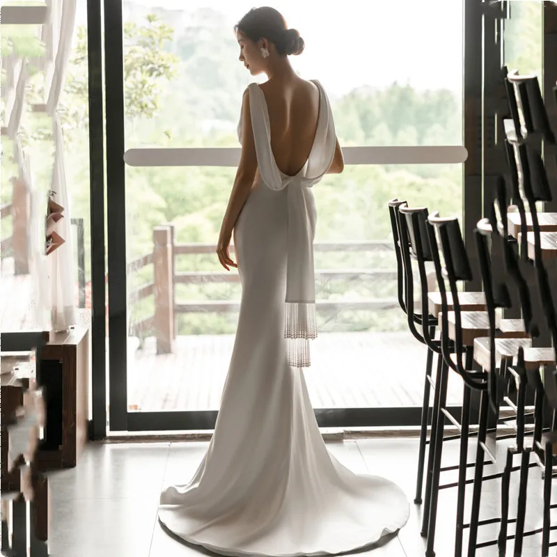 Modern Mermaid Wedding Dress Backless With Ribbons Sweep Train Elegant vestidos novias boda Wedding Dresses Satin Bridal Gowns 
Modern Mermaid Wedding Dress Backless With Ribbons Sweep Train Elegant vestidos novias boda Wedding Dresses Satin Bridal Gowns