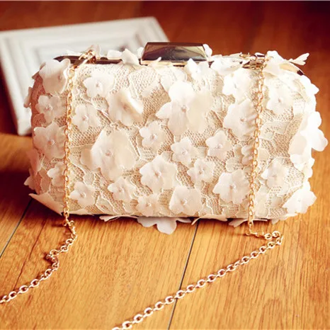 Cross Lace Female Hand Take Bag with Chain Double-Sided Flower Single-shoulder Crossbody Bag Korean-style Evening Bag Canvas WOM
Cross Lace Female Hand Take Bag with Chain Double-Sided Flower Single-shoulder Crossbody Bag Korean-style Evening Bag Canvas WOM
