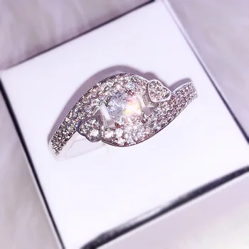 Fashion Simple Love Wrapping Zircon Ring Lady Engagement Accessories Send Girlfriend Exquisite Birthday Gift Free Shipping 
Fashion Simple Love Wrapping Zircon Ring Lady Engagement Accessories Send Girlfriend Exquisite Birthday Gift Free Shipping