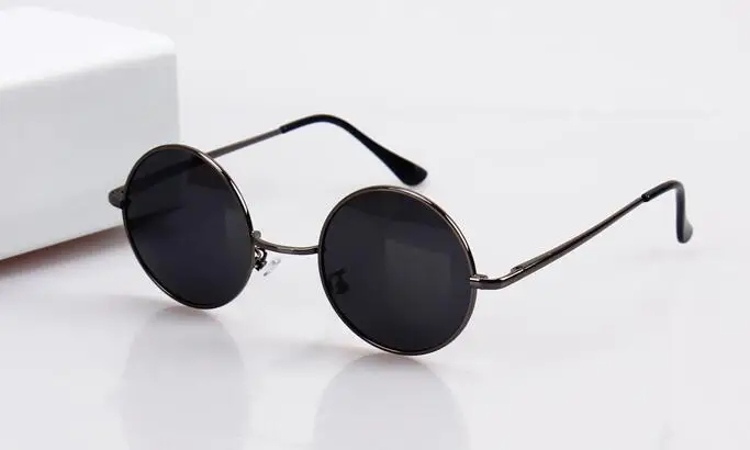 8947 Retro circular spectacle frames for men and women with flat lens sunglasses
8947 Retro circular spectacle frames for men and women with flat lens sunglasses