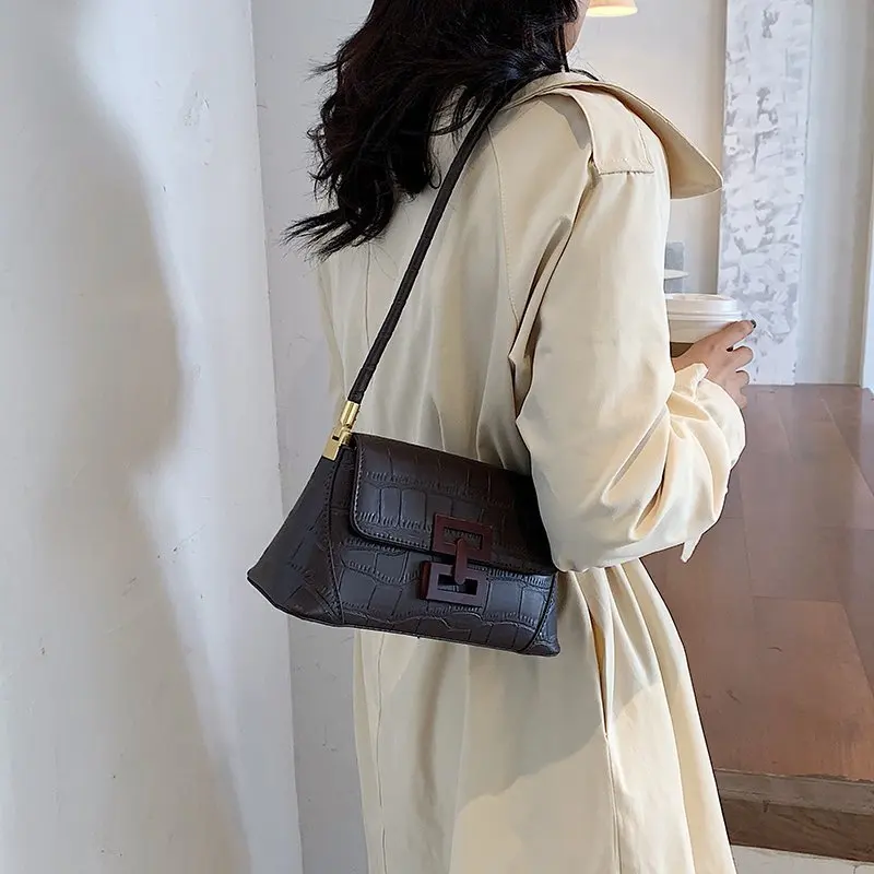 2020 New Stone Pattern One-shoulder Fashion Handbags Popular Portable Small Square Bags High Quality Designer Handbags Channels
2020 New Stone Pattern One-shoulder Fashion Handbags Popular Portable Small Square Bags High Quality Designer Handbags Channels