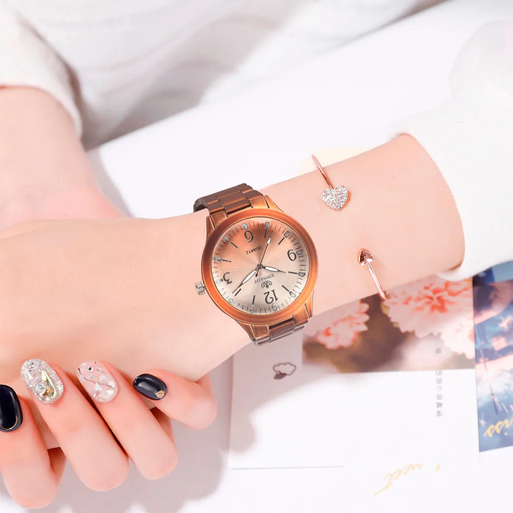 Modern Watch Women Design Gradient Dial Fashion Ladies Quartz Quality Casual Wristwatch Gift Clock Business Alloy Strap Female@ 
Modern Watch Women Design Gradient Dial Fashion Ladies Quartz Quality Casual Wristwatch Gift Clock Business Alloy Strap Female@