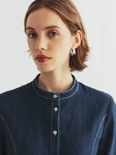 2022 Original Design Spring Women Long Lantern Sleeve Stand-Up Collar Denim Shirt
2022 Original Design Spring Women Long Lantern Sleeve Stand-Up Collar Denim Shirt