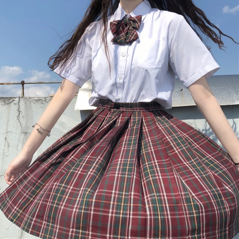 Japanese College JK Uniforms Bow Short Sleeve Shirt Shirt Plaid Half Pleated Skirt Suit Female Summer school girl uniform
Japanese College JK Uniforms Bow Short Sleeve Shirt Shirt Plaid Half Pleated Skirt Suit Female Summer school girl uniform