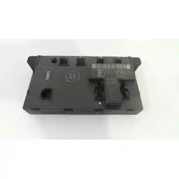 1777644 switchboard Closure Mercedes C Class (w203) Sportcoupe
1777644 switchboard Closure Mercedes C Class (w203) Sportcoupe