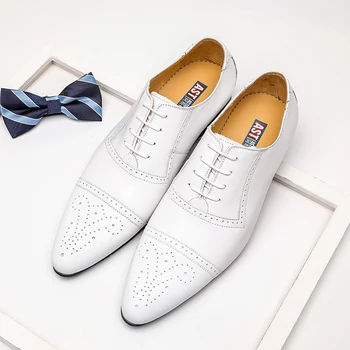 Men's leather business casual first layer cowhide British pointed toe lace-up lazy shoes Tide shoes breathable
Men's leather business casual first layer cowhide British pointed toe lace-up lazy shoes Tide shoes breathable