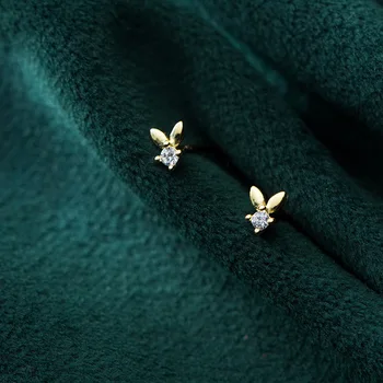 Delicate 925 Sterling Silver CZ zircon Stud Earrings For Women Geometric Birthday party gifts Fine Jewelry Pendientes
Delicate 925 Sterling Silver CZ zircon Stud Earrings For Women Geometric Birthday party gifts Fine Jewelry Pendientes